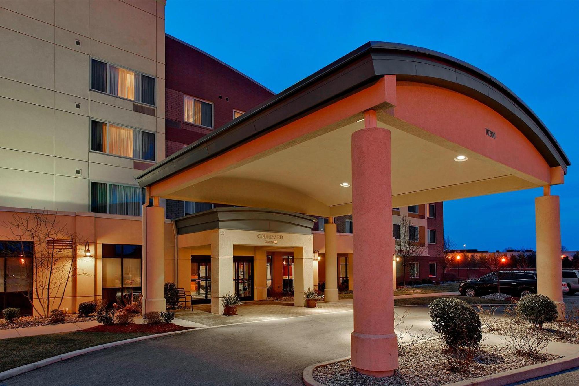 Courtyard Louisville Northeast Экстерьер фото