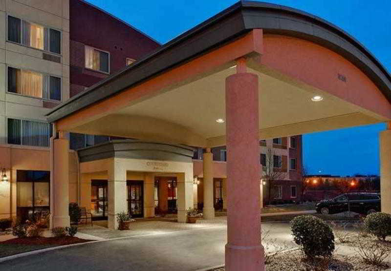 Courtyard Louisville Northeast Экстерьер фото