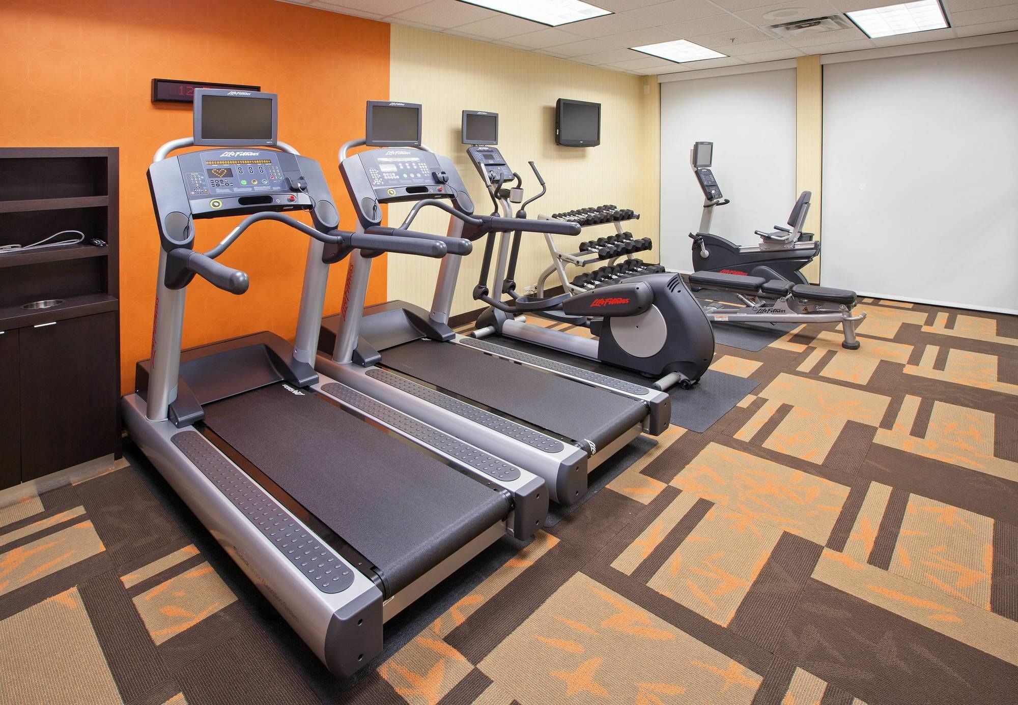 Courtyard Louisville Northeast Экстерьер фото